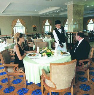 Hotel Ic Hotels Airport