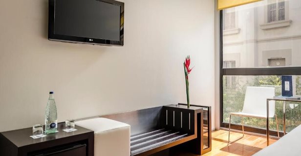 Hotel Ikonik Anglí