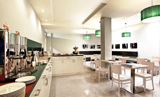 Hotel Ikonik Plaza Mercado