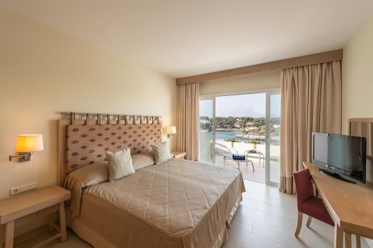 Hotel Ikos Porto Petro