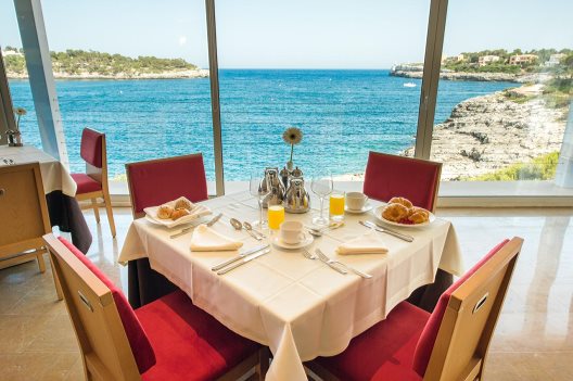 Hotel Ikos Porto Petro