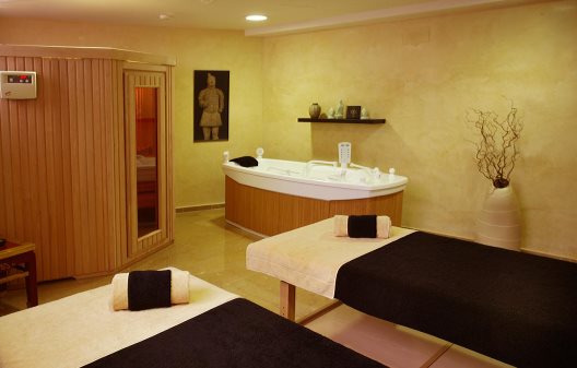 Hotel Ikos Porto Petro