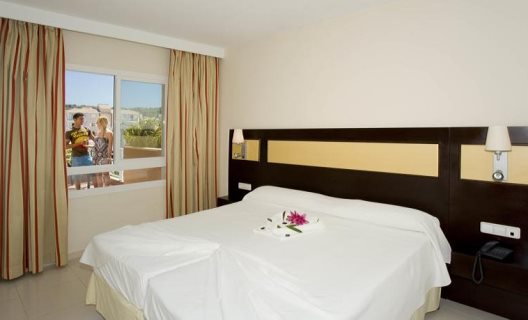 Hotel Illot Suites & Spa