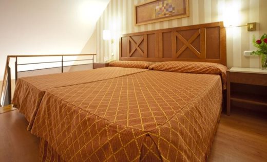 Hotel Ilunion Alcora Sevilla