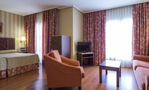 Hotel Ilunion Alcora Sevilla