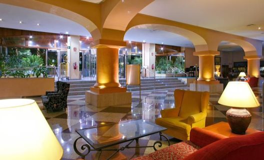Hotel Ilunion Les Corts Spa