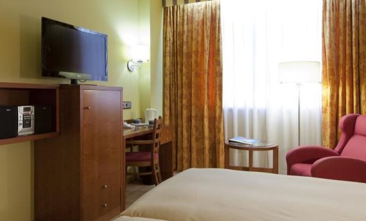 Hotel Ilunion Les Corts Spa