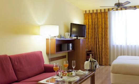 Hotel Ilunion Les Corts Spa