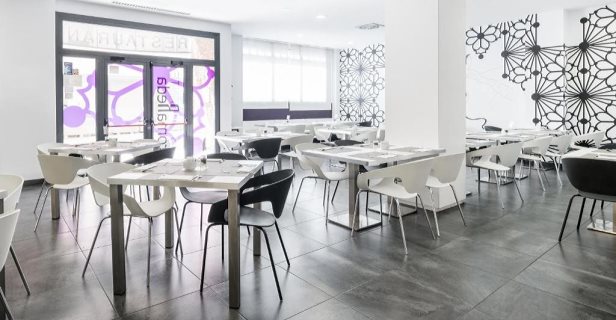 Hotel Ilunion Romareda