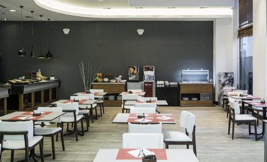 Hotel Ilunion Valencia 3