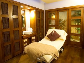Hotel Imperial Escape Salon And Spa