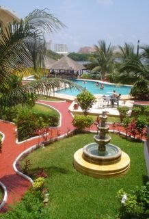 Hotel Imperial Laguna Cancun