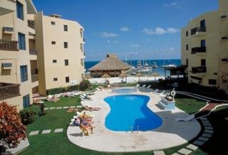Hotel Imperial Las Perlas