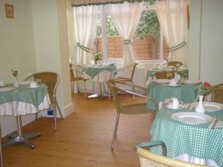 Hotel Ingledene House