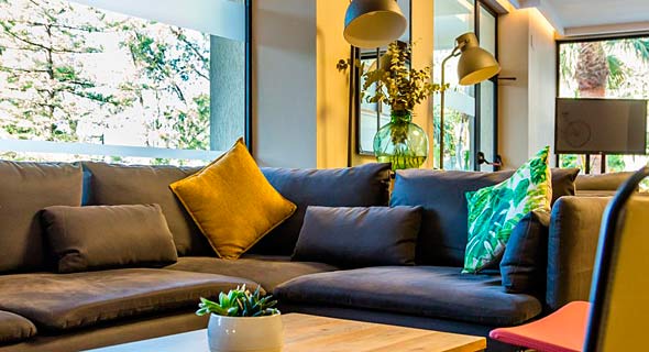 Hotel Intelier Orange