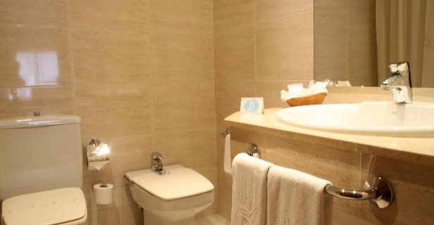Hotel Ipanema Vigo By Gaiarooms
