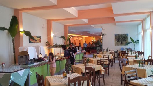 Hotel Ipsos Beach