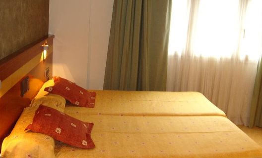 Hotel Iris