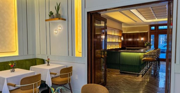 Hotel Iroquois New York