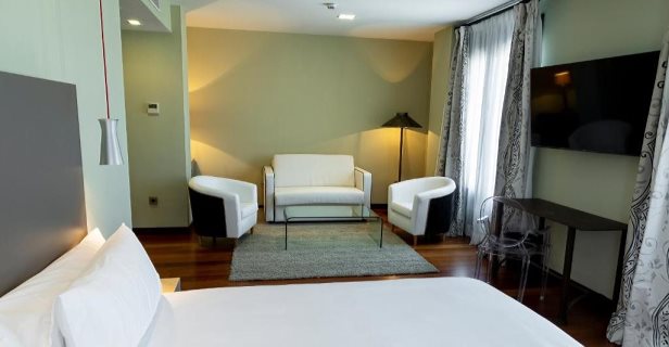 Hotel Isabel De Farnesio & Spa