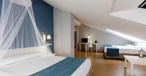 Hotel Jakue