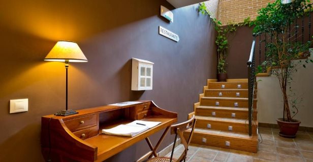 Hotel Jakue