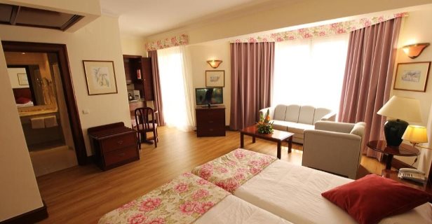 Hotel Jardins D'ajuda Suite