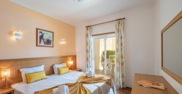 Hotel Jardins Vale De Parra