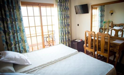 Hotel Jova