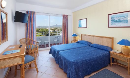 Hotel Js Cape Colom