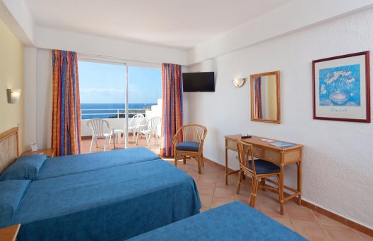 Hotel Js Cape Colom