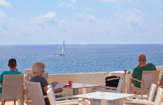 Hotel Js Cape Colom
