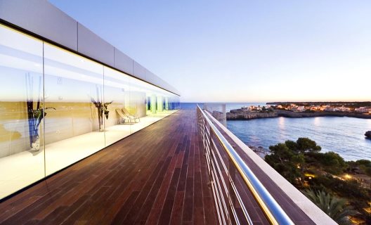 Hotel Js Cape Colom