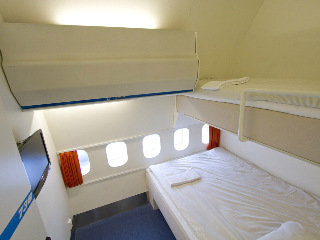 Hotel Jumbo Stay -airplane