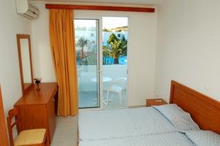 Hotel Kabanari Bay