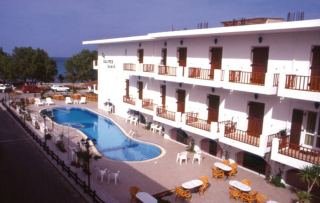 Hotel Kalyves Beach