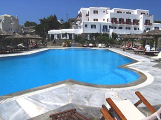 Hotel Kamari New Wing
