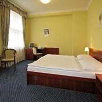 Hotel Kampa Grande