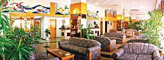 Hotel Kapetanios Bay