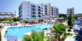 Hotel Kapetanios Bay