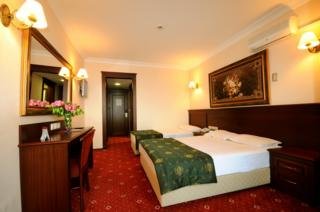 Hotel Kaya Maris