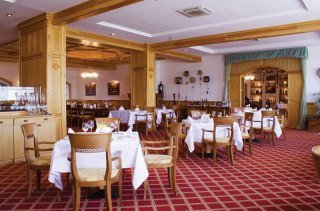 Hotel Kempinski Grand Arena