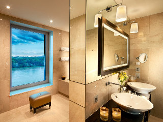 Hotel Kempinski River Park