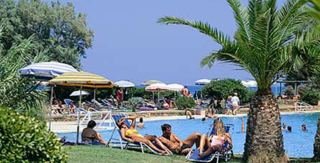 Hotel Kernos Beach