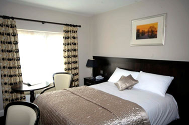 Hotel Killarney Court