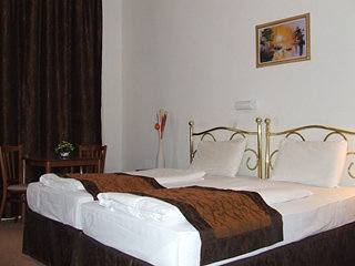 Hotel King's