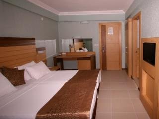 Hotel Kleopatra Remi