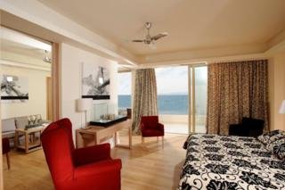 Hotel Knossos Beach
