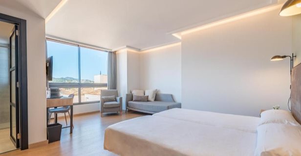 Hotel Kyrat Amarac Suites