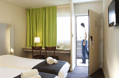 Hotel Kyriad Carcassone La Cite Ouest